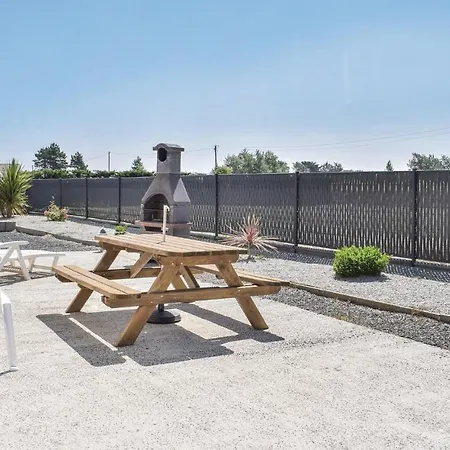 Gorgeous In Creances-plage Casa vacanze *