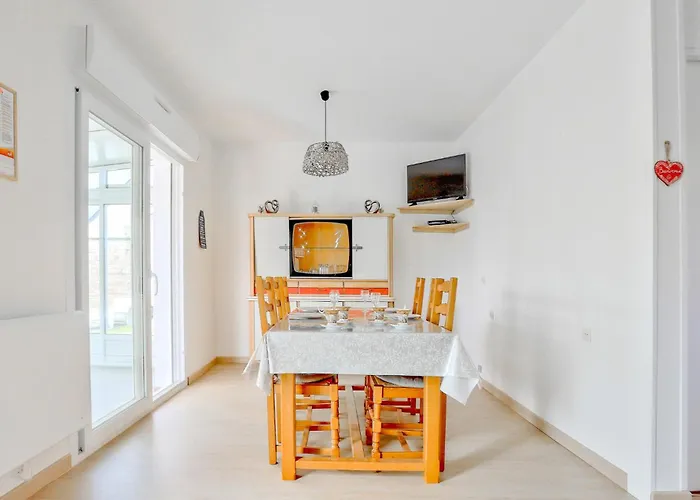 Hébergement de vacances Gorgeous In Creances-plage