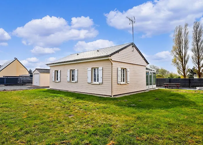 Gorgeous In Creances-plage Hébergement de vacances