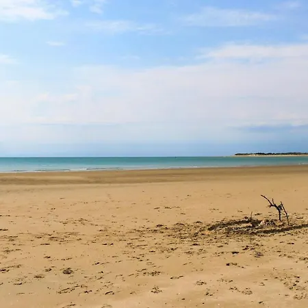 Gorgeous In Creances-plage بيت للعطل Créances